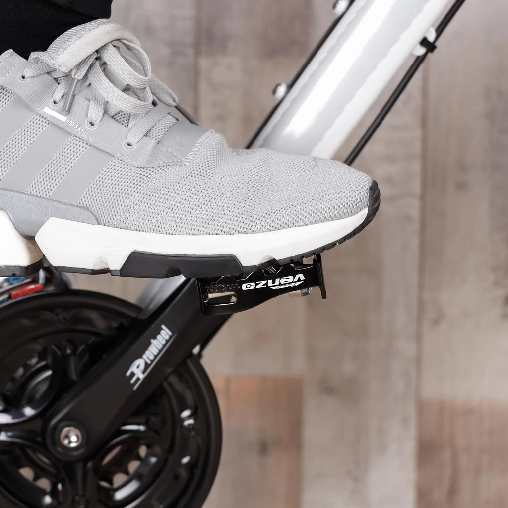 Men's Cycling Shoes With Pedals & Cleats - Size 49 V498121