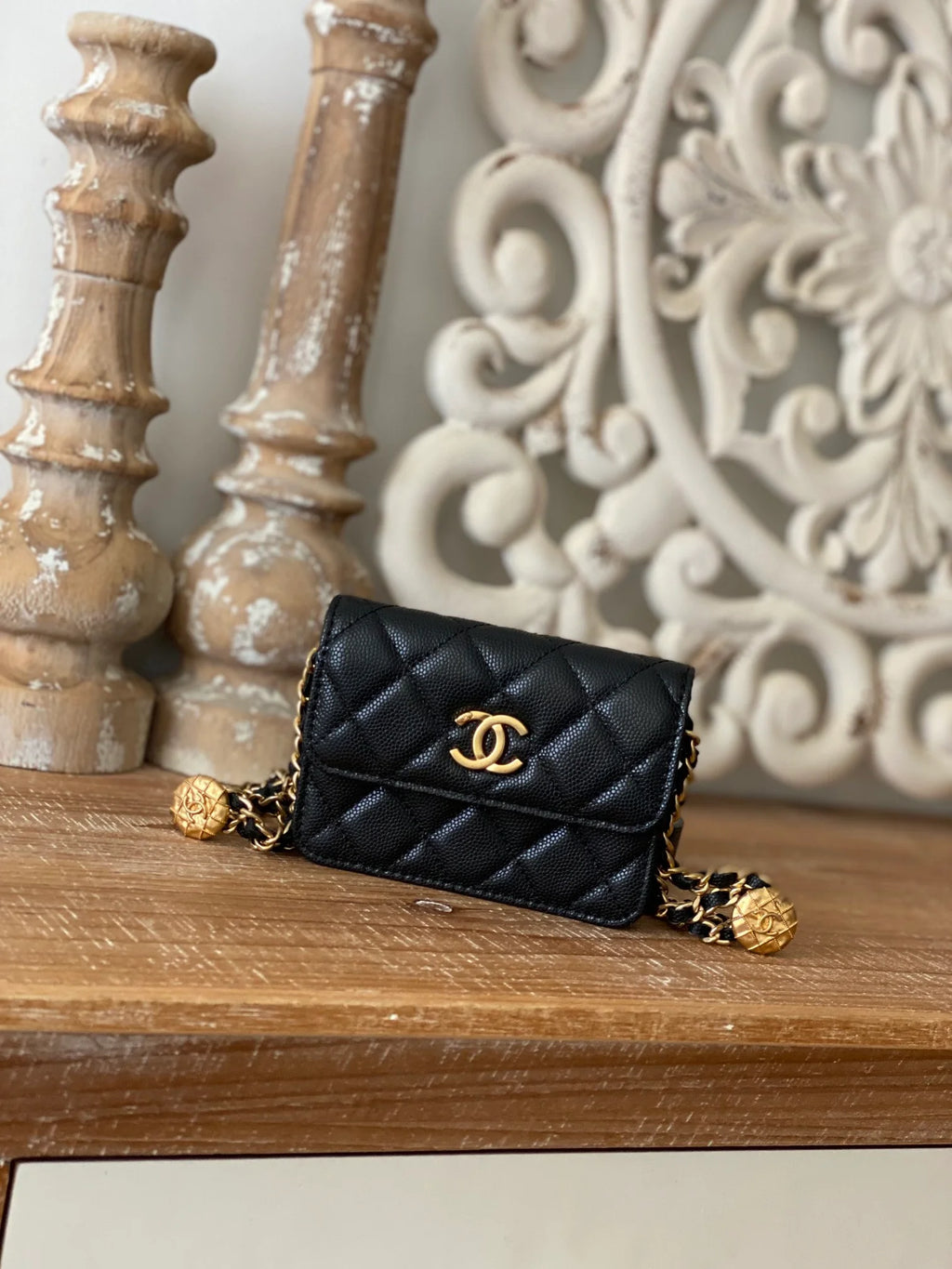 Black Clutch With Chain V928