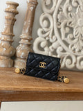 Black Clutch With Chain V928