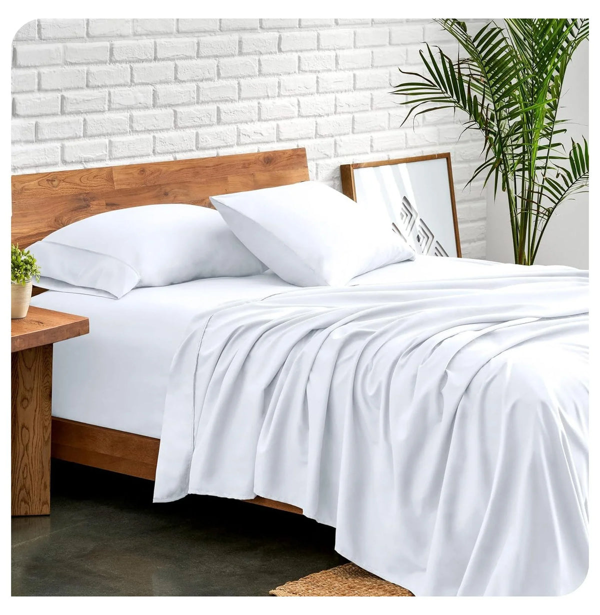 Queen 4 Piece Microfiber Bed Sheet Set with Pillowcases Q820167