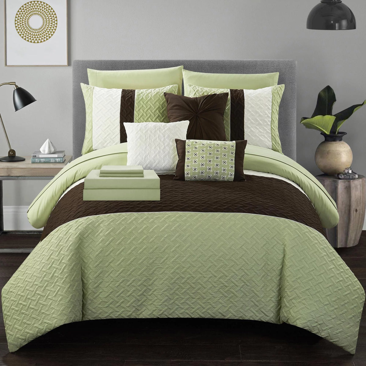 Queen 10 Pieces Green Bed In A Bag I72569