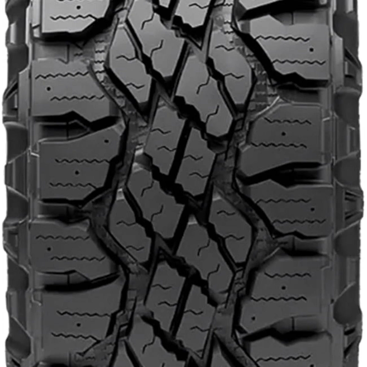 265/65R18 114S Light Truck Tire K668