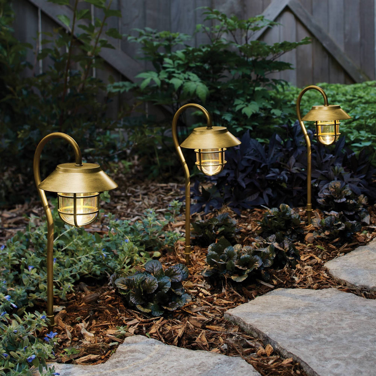 4pk Antique Brass Solar Pathway Lights E9126