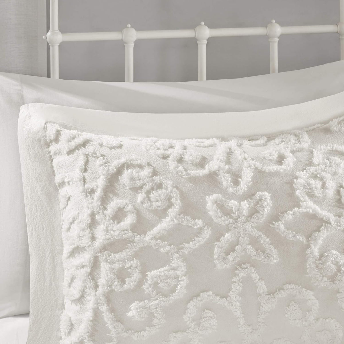 Oversized White Chenille King Bedspread 3 Piece D914