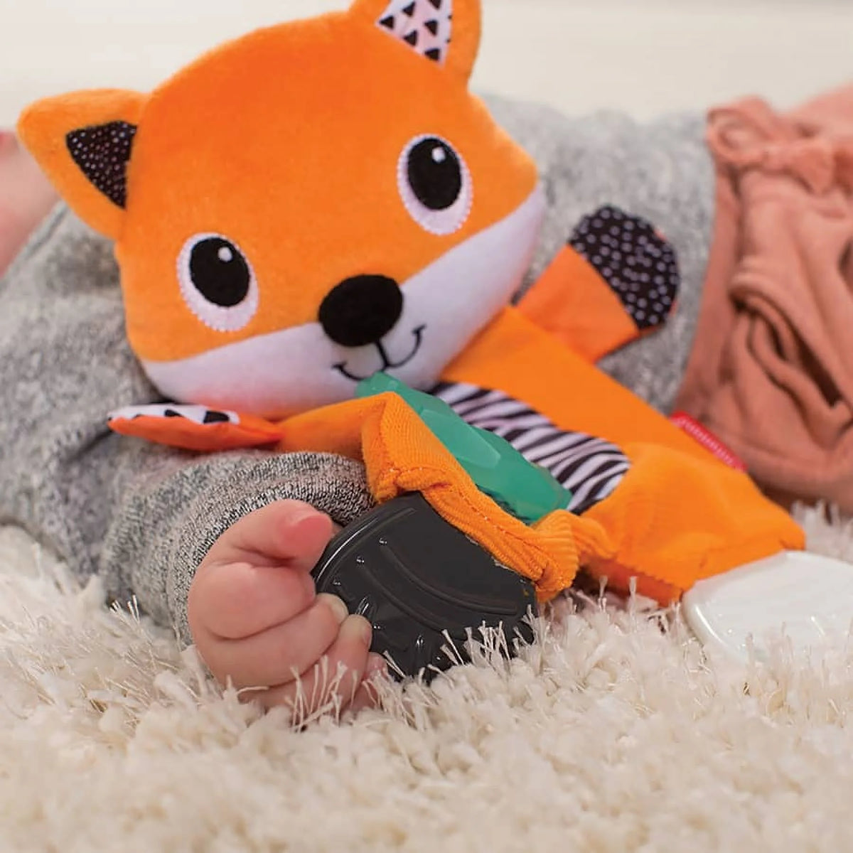 Fox Cuddly Rattle Textured Teether L949721