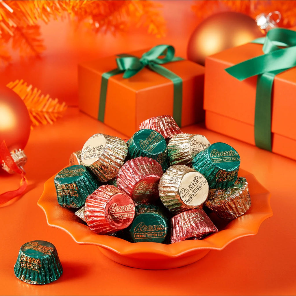 Milk Chocolate Peanut Butter Cups Christmas Candy, 6.5 oz R309852