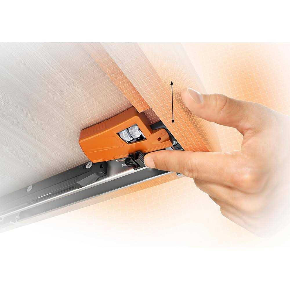 Right Hand Movento Standard Locking Device C3770