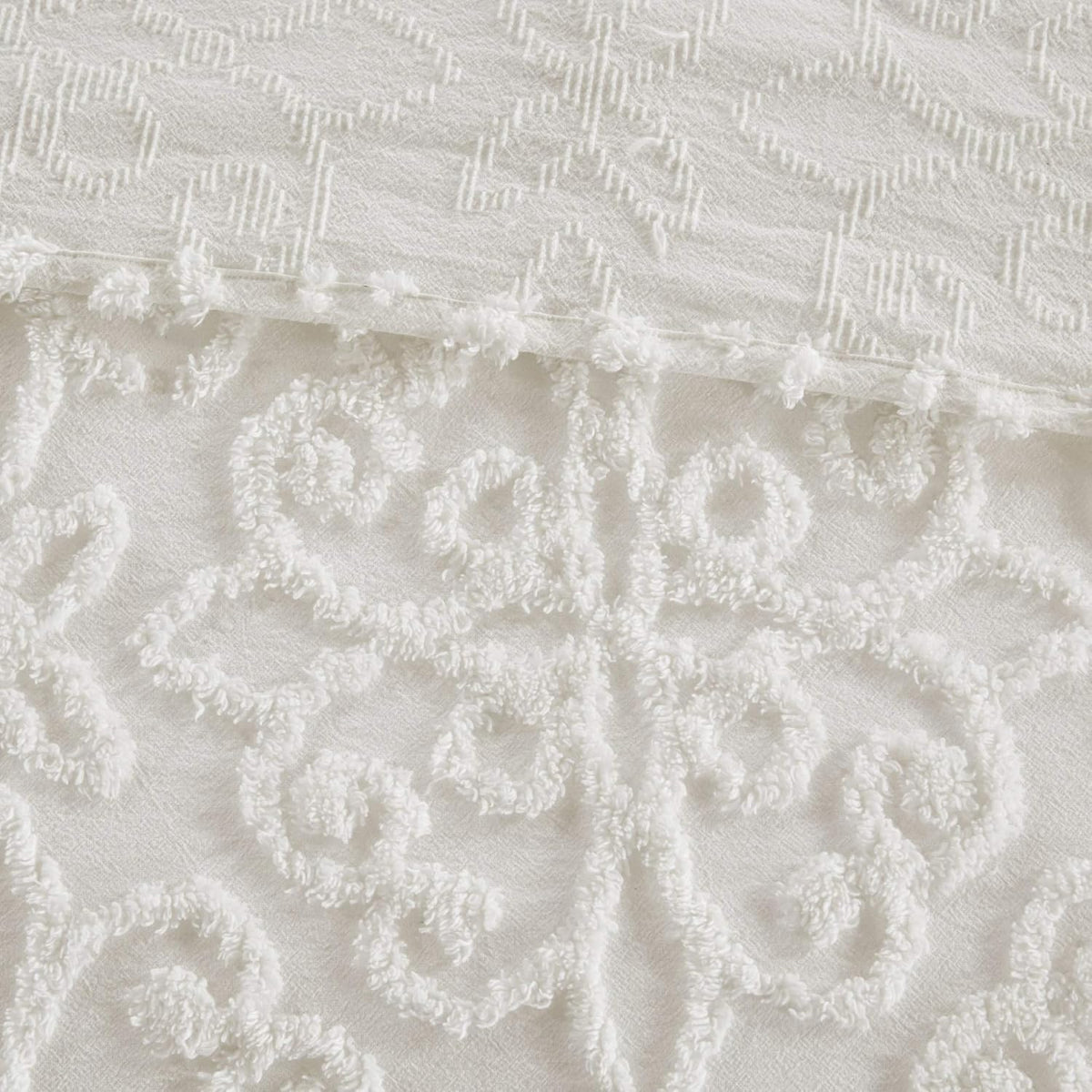 Oversized White Chenille King Bedspread 3 Piece D914