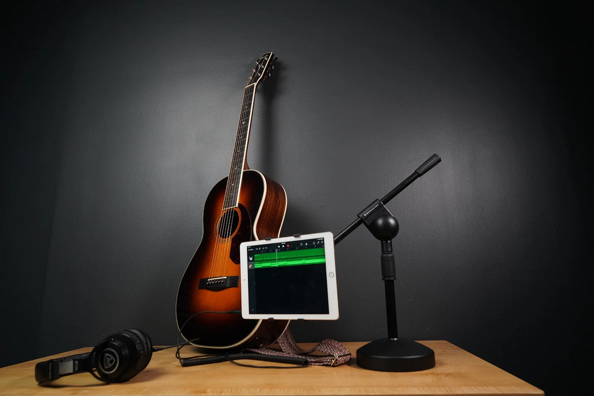 4-Person Podcasting with Mixer Headphones Amp Stands K54290