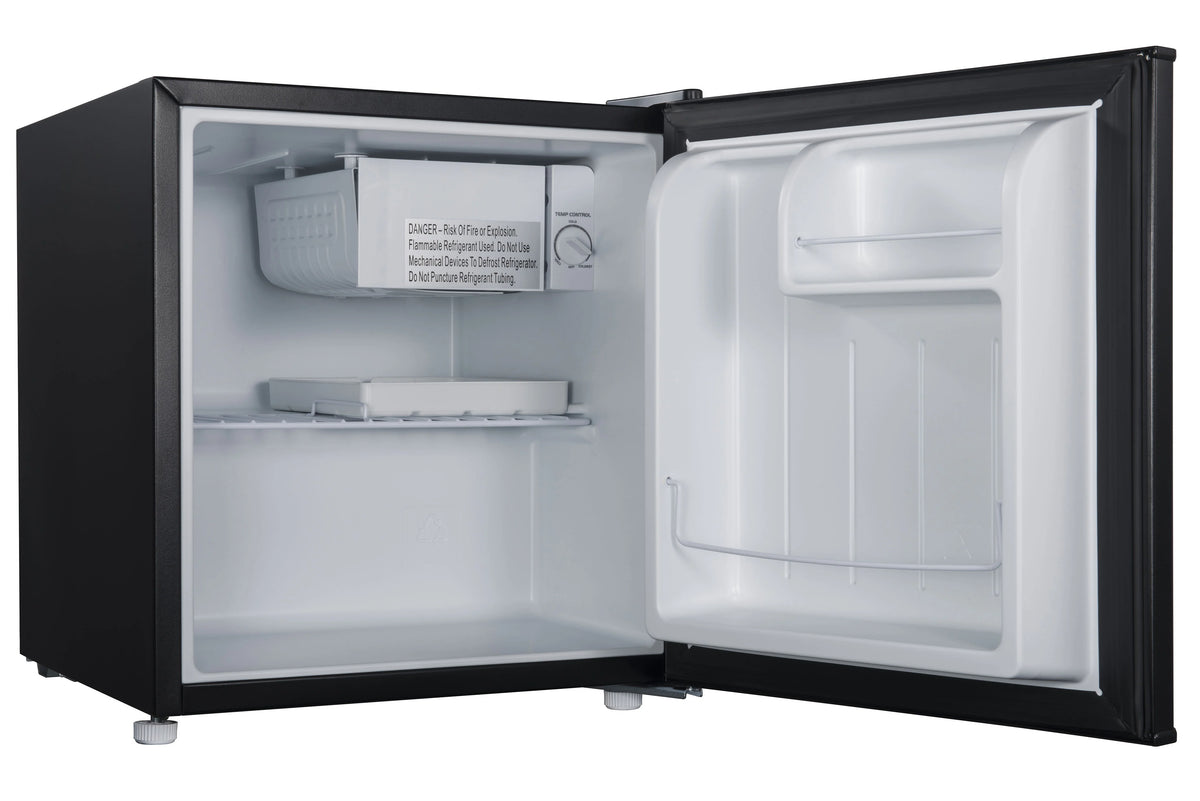 1.7 Cu ft Black Single Door Mini Fridge L30934