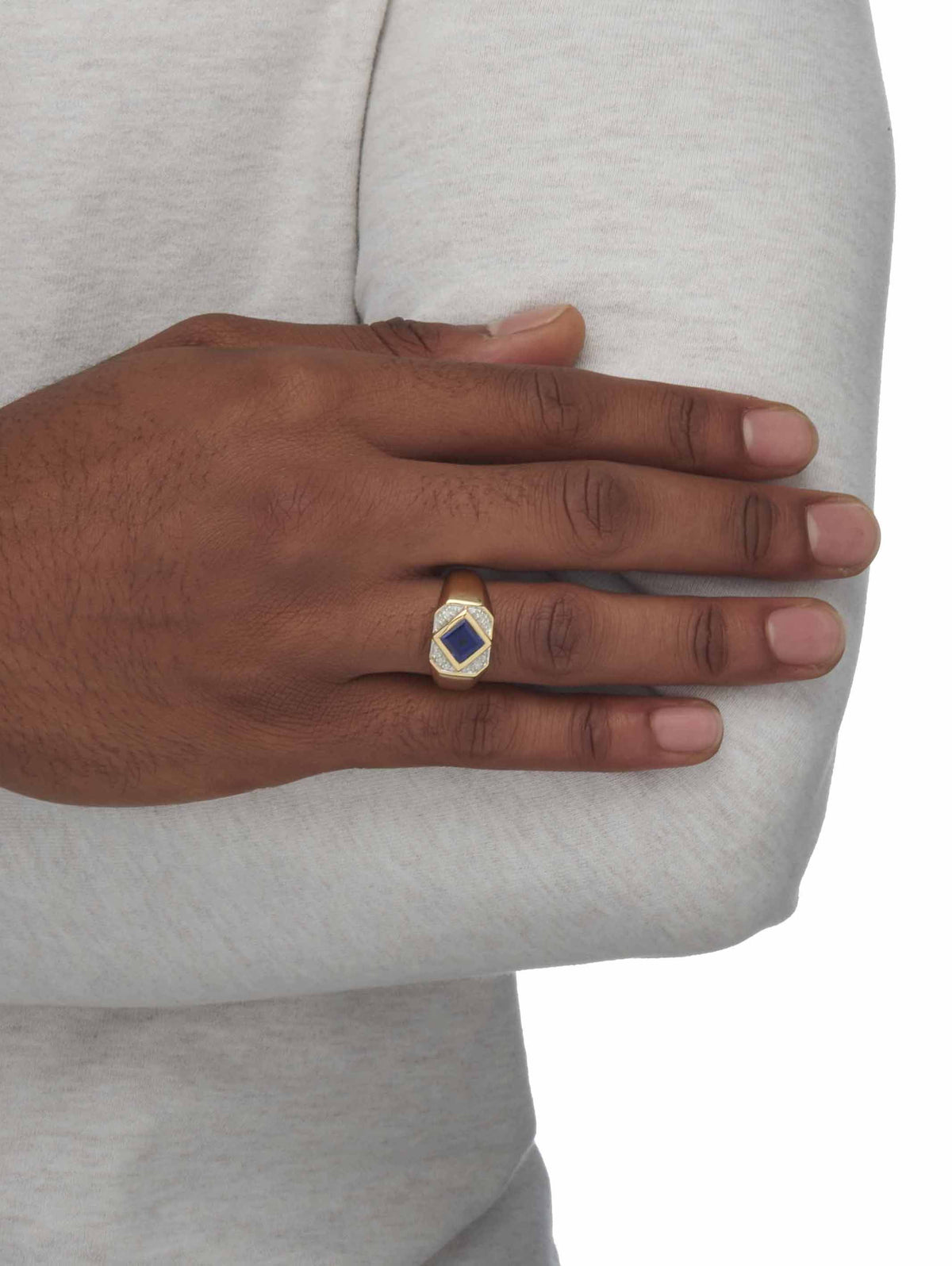 18k Yellow Gold-plated Sterling Silver Created Blue Sapphire Ring P6053