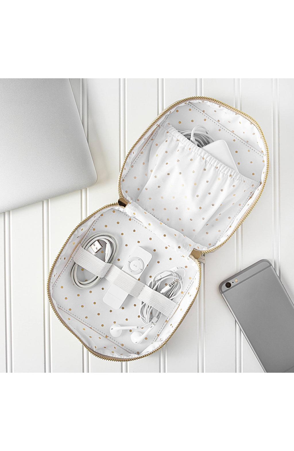 Personalized Pebble Travel Tech Case G101
