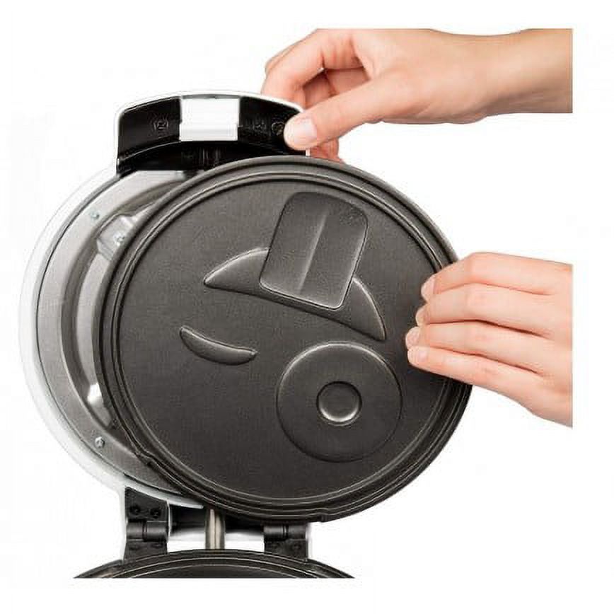 Non-stick Electric Waffler & Pancake Maker with Interchangeable Plates D49794
